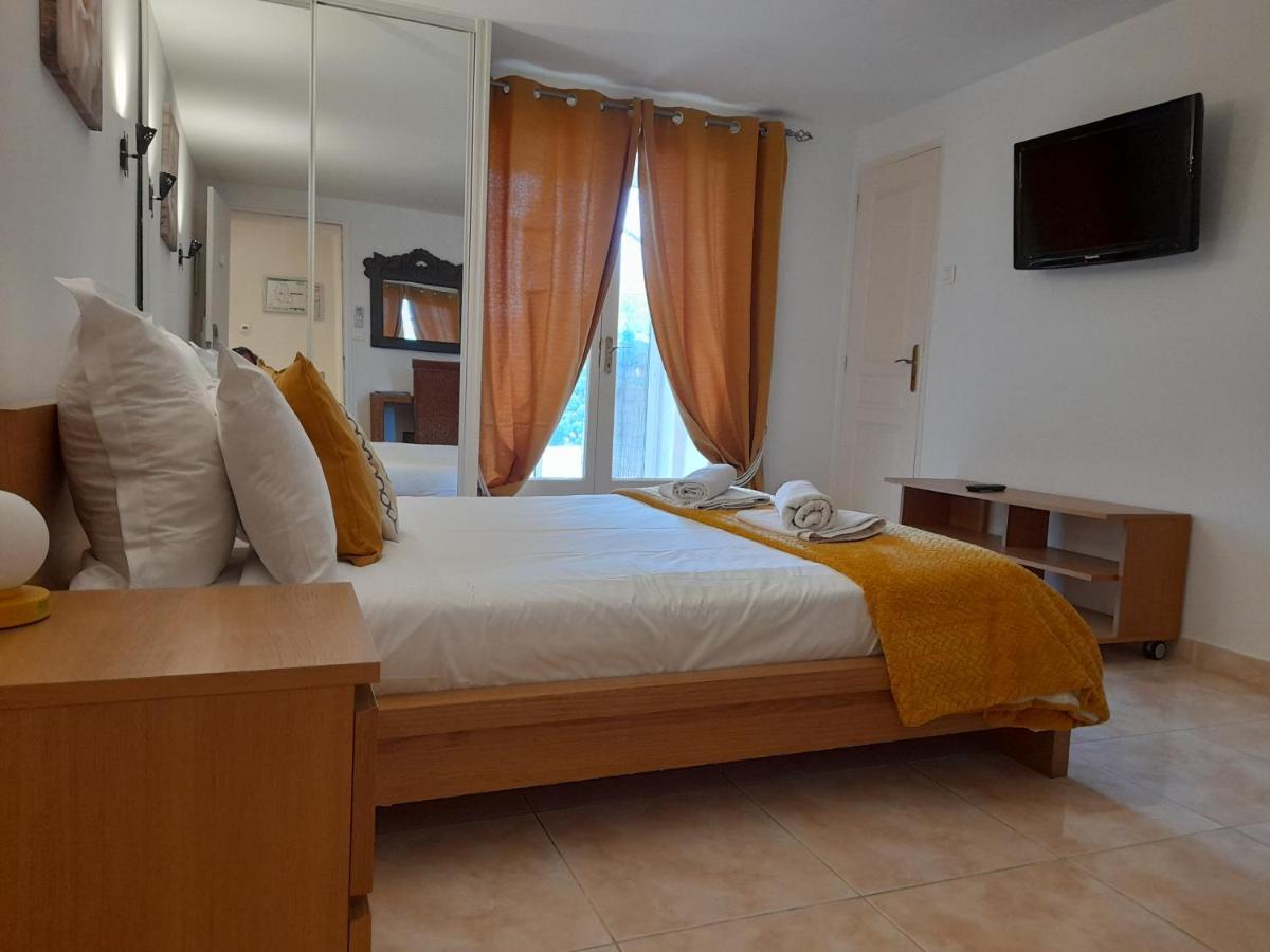 גאסה Hotel Villa Maya מראה חיצוני תמונה