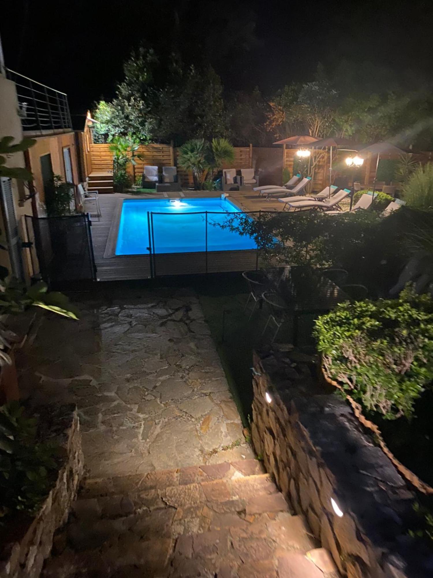 גאסה Hotel Villa Maya מראה חיצוני תמונה